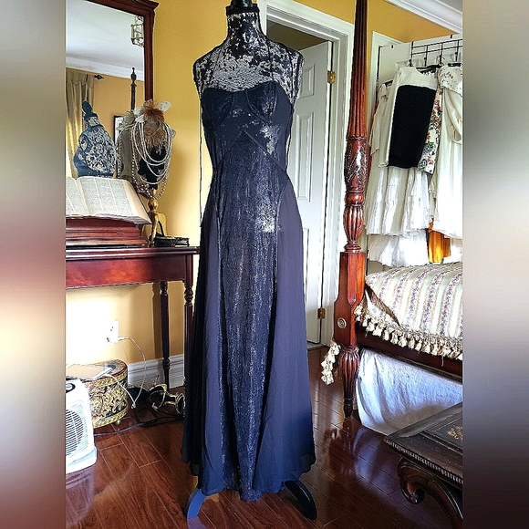 Rare Zara dress - Picture 5 of 5